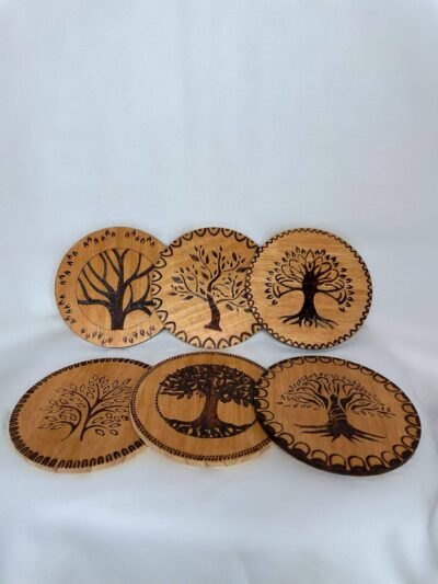 Lot de 6 sous-verres pyrogravés sur le thème des arbres de vie Louve de Lune pour Pyro'Art