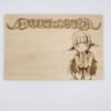 Carte manga personnalisée sur bois pyrogravée à la main, avec illustration de personnage et prénom. Pyro'Art